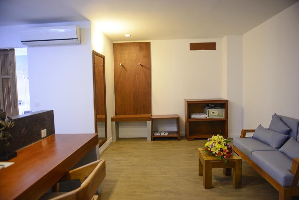 Oc Hotel Sihanoukville Exterior photo