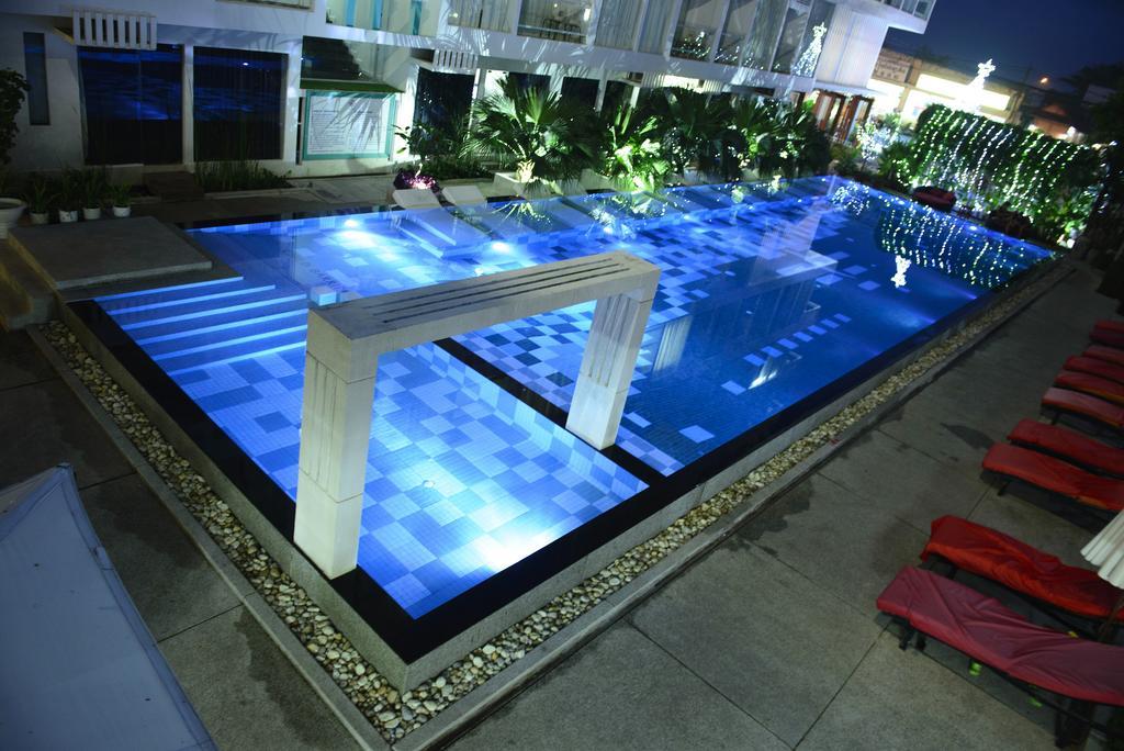 Oc Hotel Sihanoukville Exterior photo