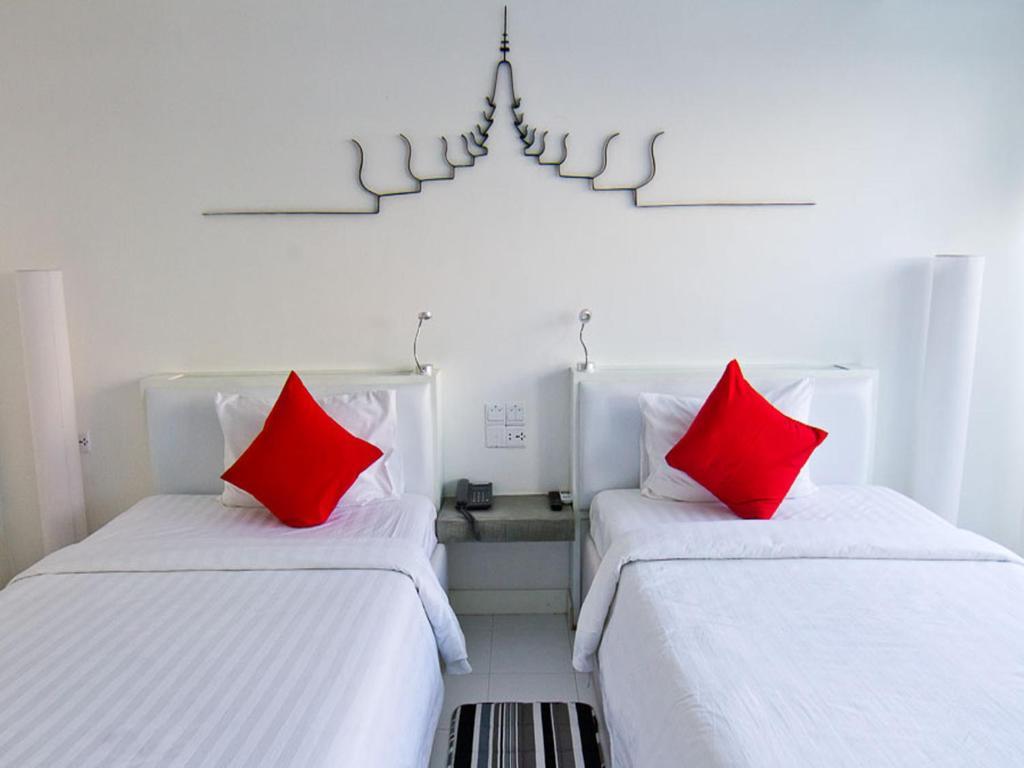 Oc Hotel Sihanoukville Exterior photo