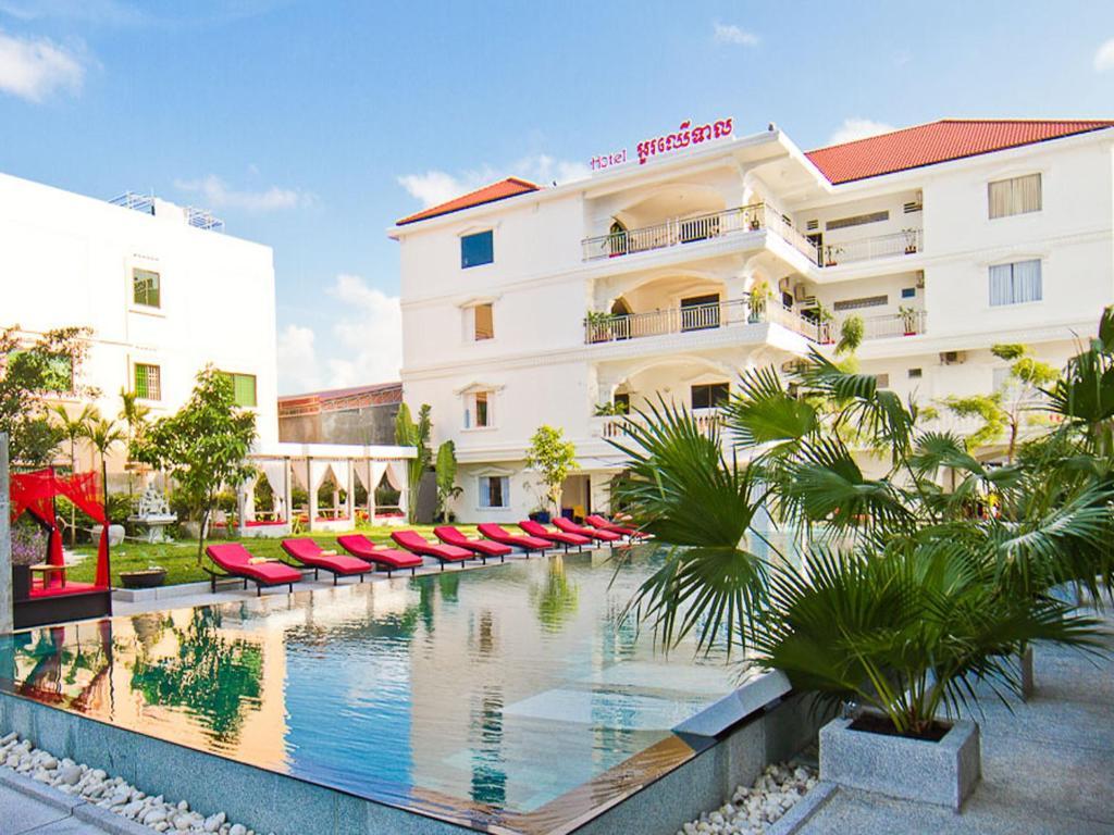 Oc Hotel Sihanoukville Exterior photo